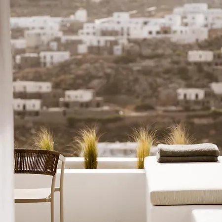 Mykonos Flow - Super Paradise Beach (Mykonos)